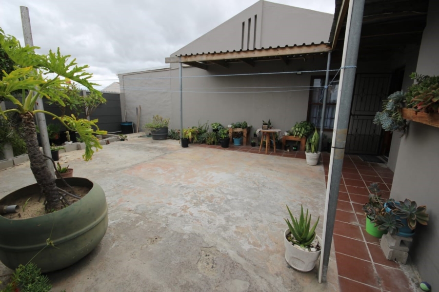 3 Bedroom Property for Sale in The Connifers Western Cape